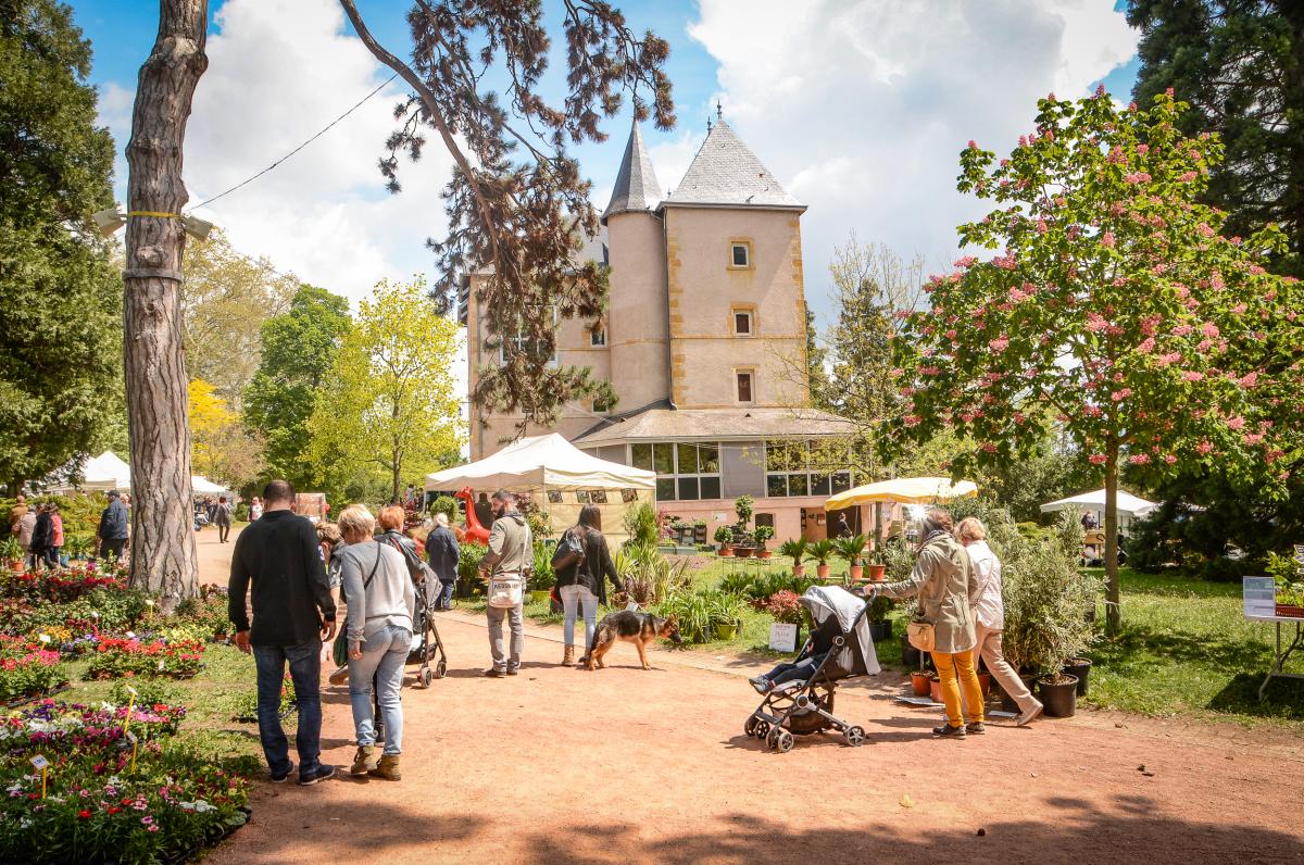 Fete-des-fleurs---Anthony-Sion---Ville-de-Riorges---Mai-2019-18