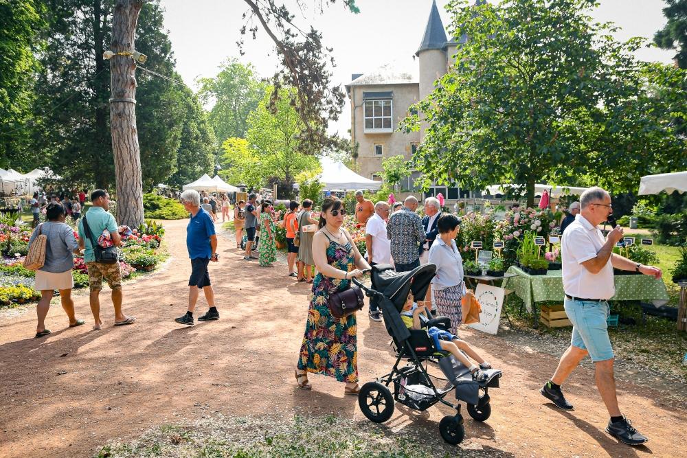 Fete-des-Fleurs---Anthony-Sion---Ville-de-Riorges---mai-2022-55