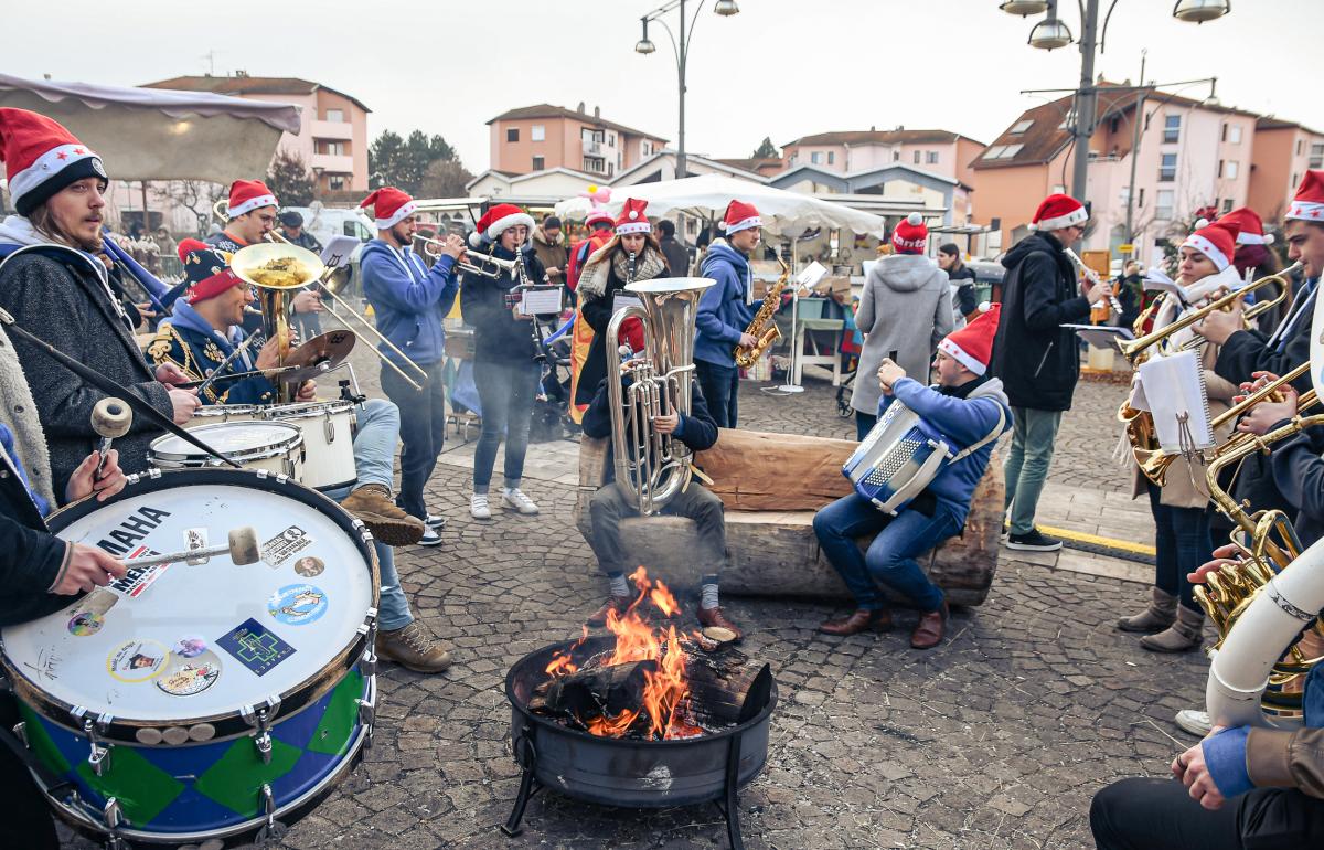 Marche-de-Noel---Anthony-Sion---Decembre-2023-38