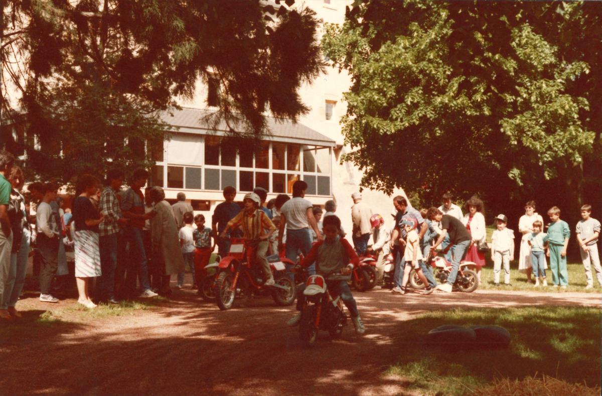 19860525FeteFleurs2